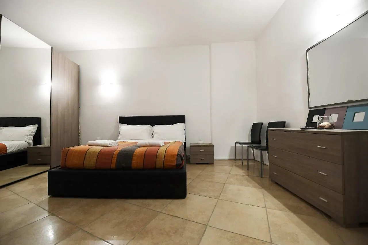 In Selci - Colosseo Apartment Rome 0*,  Italy
